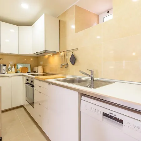 Guestready - Lovely Place In Сейшал
