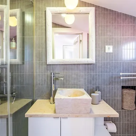 Guestready - Lovely Place In Seixal (Setubal)